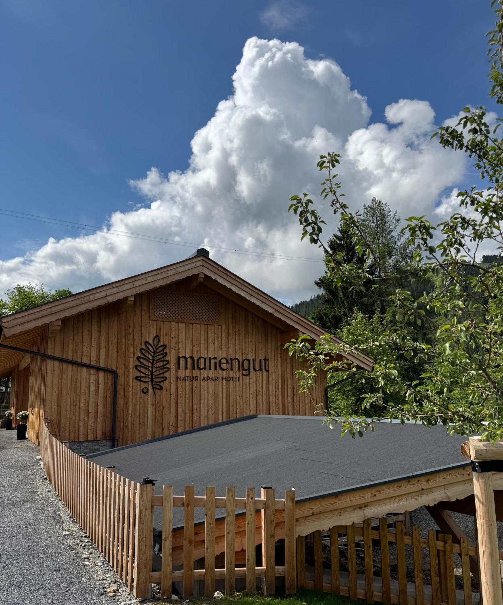 Mariengut - Natur Aparthotel Kramer วาไกรน์ ภายนอก รูปภาพ